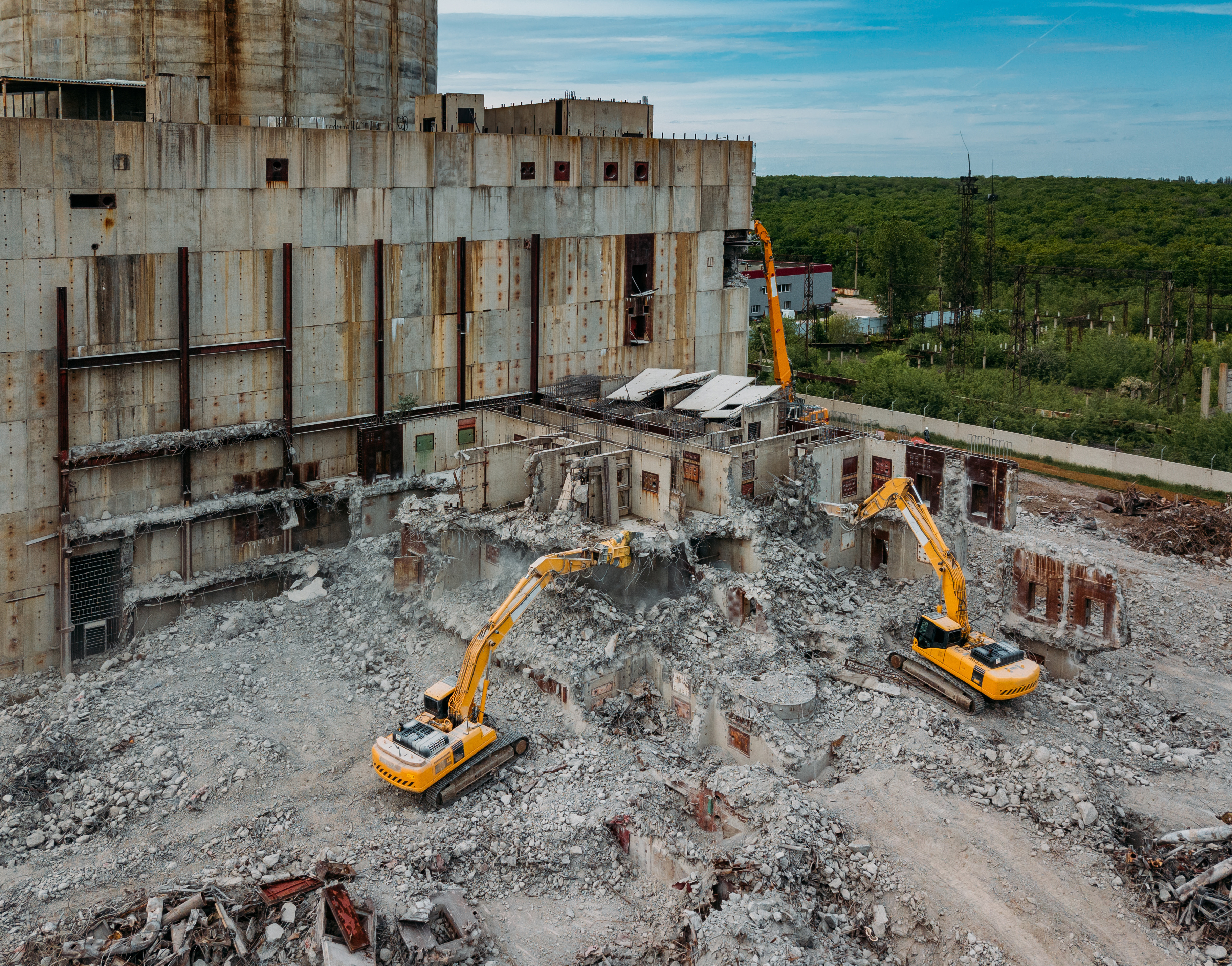 Decommissioning and dismantling