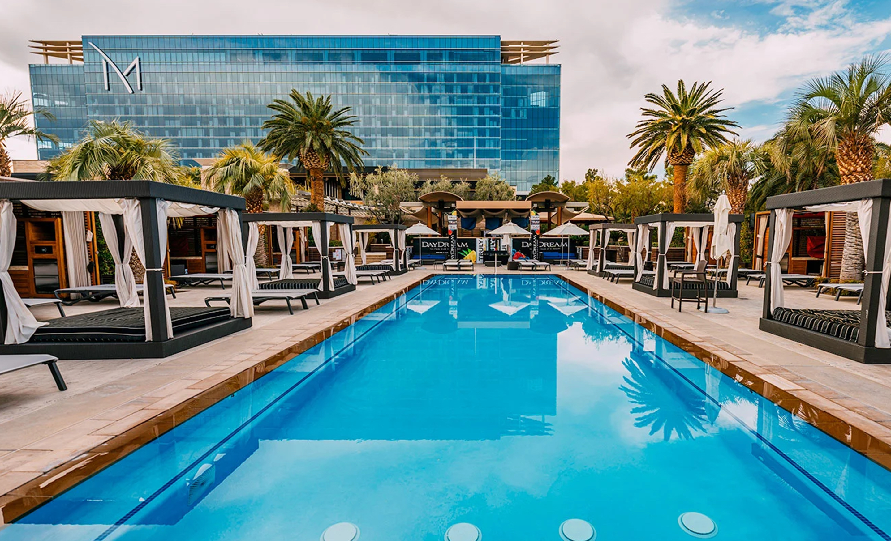 Mc26 m resort
