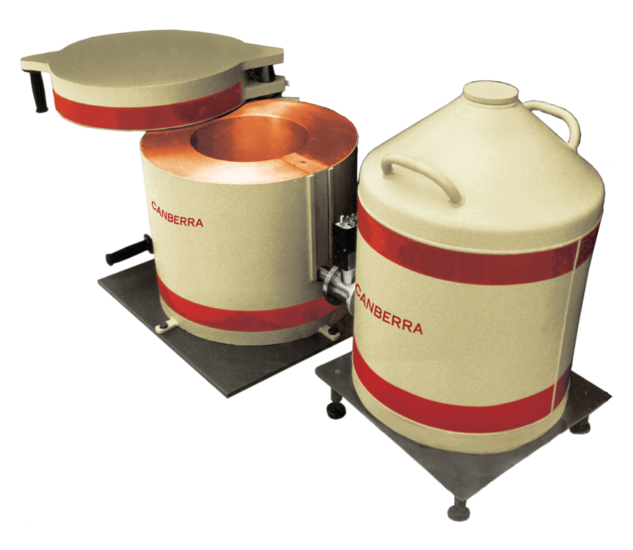737 001